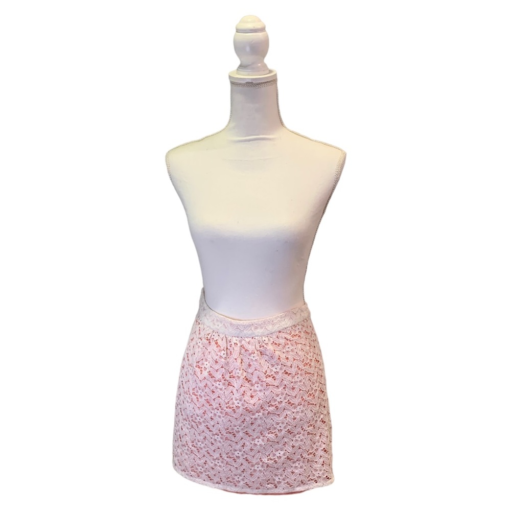 Francesca’s White & Pink Mini Skirt
